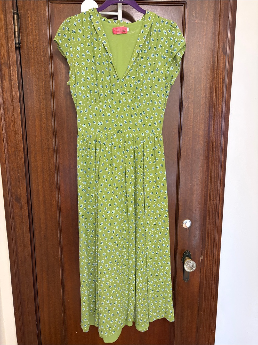 Reformation Green Floral V-Neck Cap Sleeve Dress
